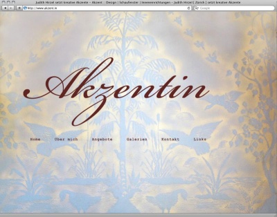 Die Akzentin Judith Hirzel setzt kreative Aktzente in Büro, Wohnung, Ladenlokal, Schaufenster, Bühne, Restaurant oder Anderem.
